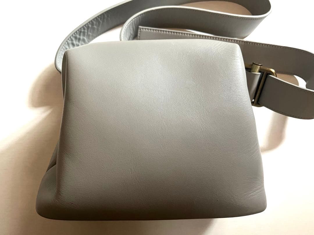 OSOI/PEANUT BROT/グレー