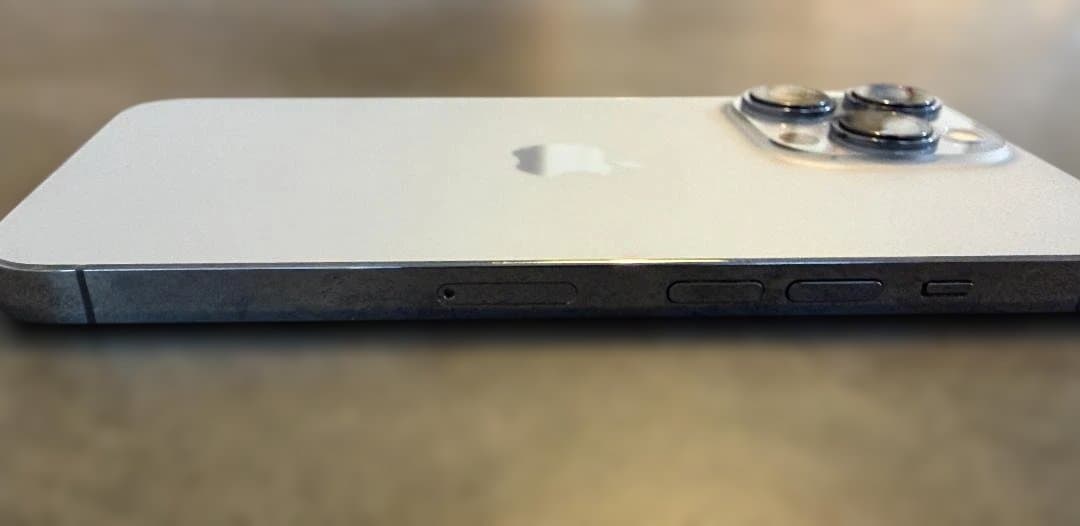 【訳あり・MagSafe充電器付】iPhone 13 Pro 128GB