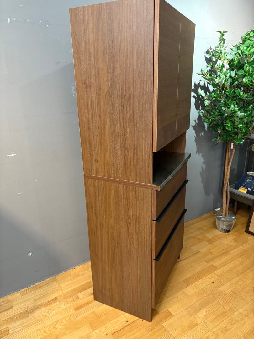 M048　関具製　高級食器棚　レンジボード　カップボード　幅700ｍｍ