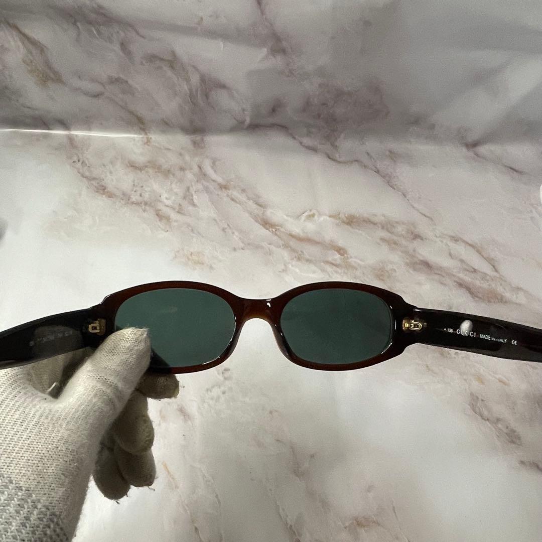 GUCCI グッチ オーバル Y2K メタル ロゴ レトロ サングラス