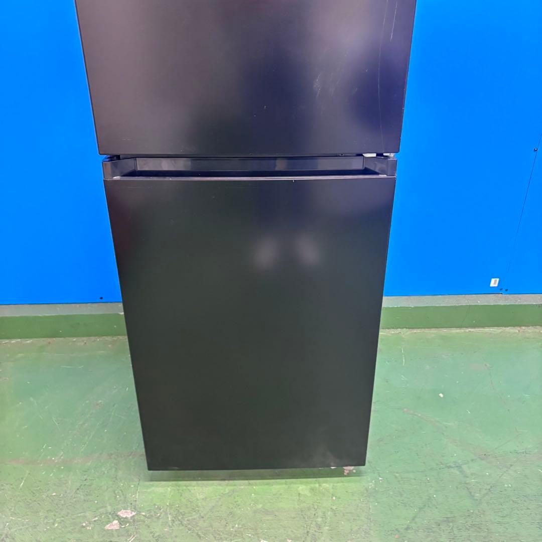 663 大型冷蔵庫　200L〜300L 2023年製　一人暮らし　極美品　洗濯機