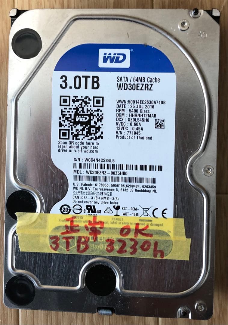 3.5インチ 3TB HDD. WD. 使用時間 3230h 健康状態　正常