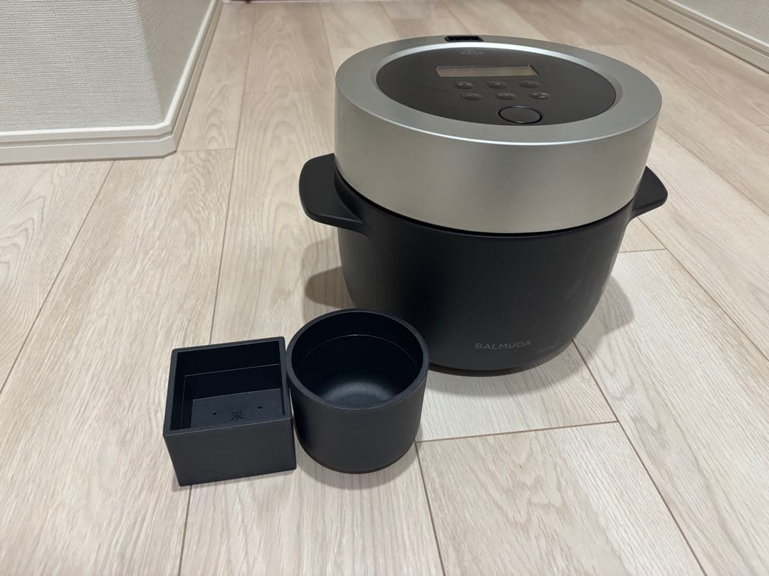 美品 BALMUDA The Gohan 電気炊飯器 K03A-BK ザゴハン