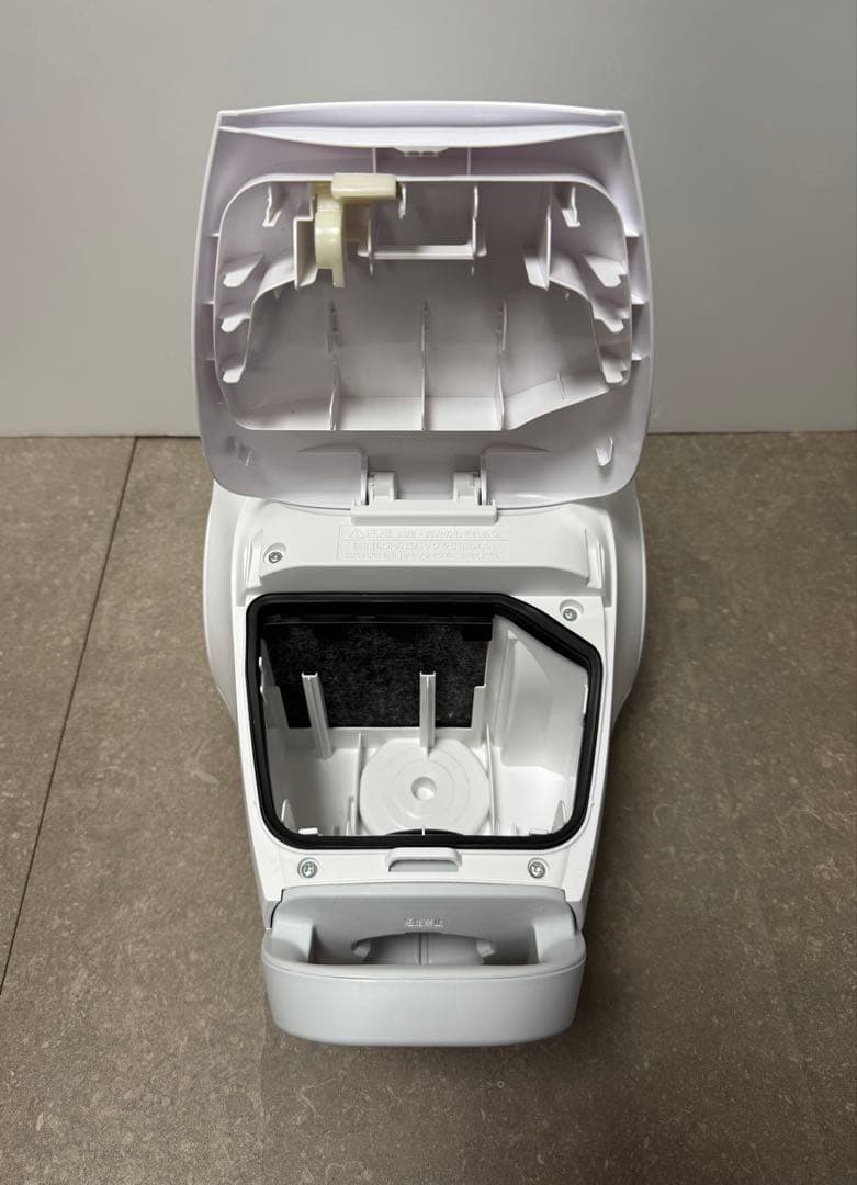 パナソニック◇紙パック式キャニスター掃除機 MC-PJ240G-W ホワイト