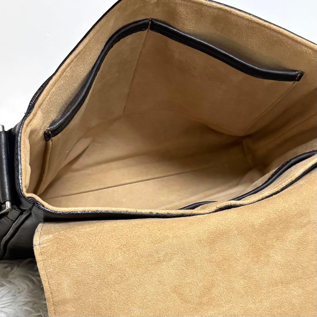 【美品】 ココマイスター マットーネ マルチショルダー レザー ショルダーバッグ