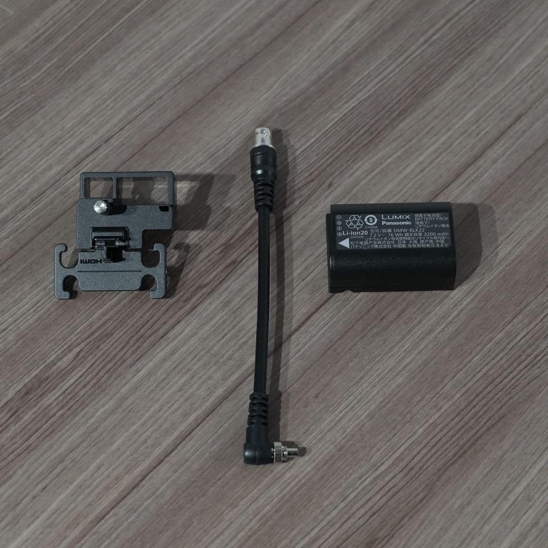 LUMIX GH6 ミラーレス一眼カメラ レンズ・TILTAゲージ付