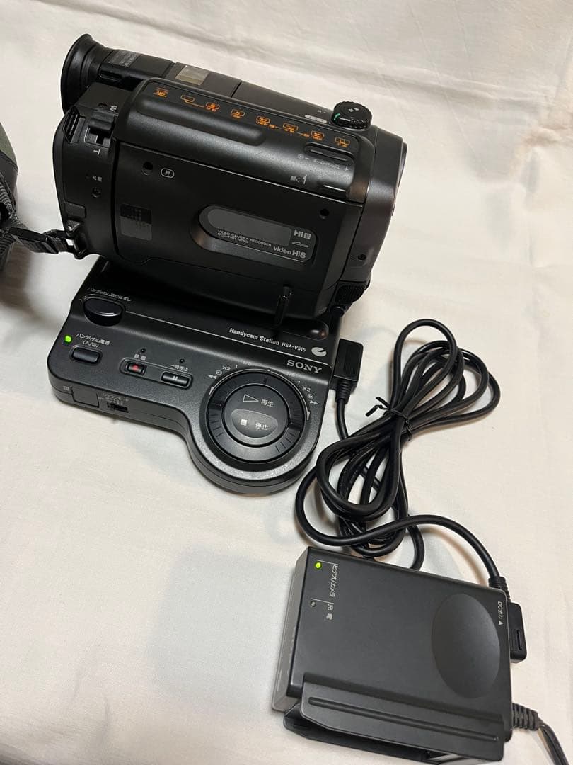 ソニーハンディカム 8ミリビデオカメラ Hi8 CCD-TR11 アクセサリー付