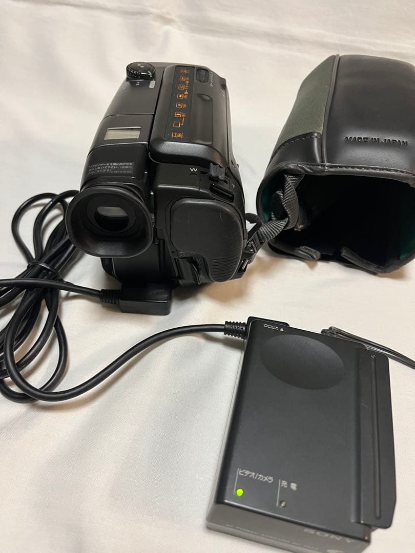 ソニーハンディカム 8ミリビデオカメラ Hi8 CCD-TR11 アクセサリー付