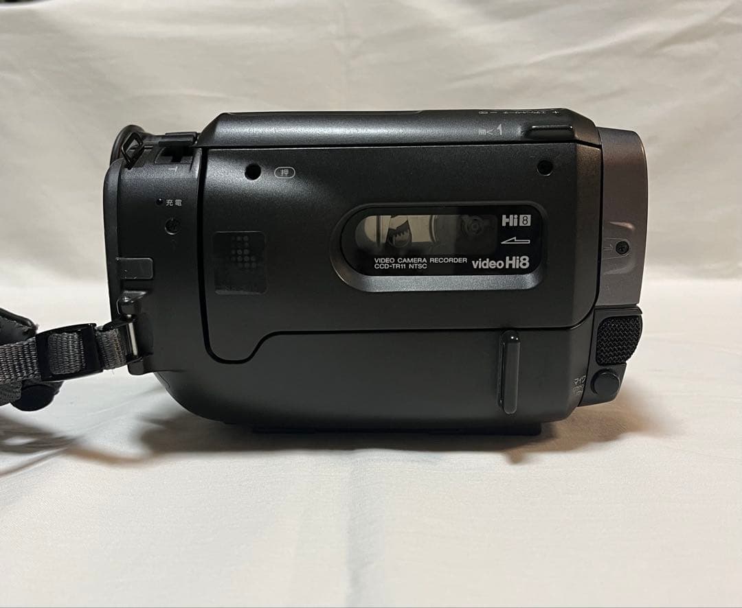 ソニーハンディカム 8ミリビデオカメラ Hi8 CCD-TR11 アクセサリー付