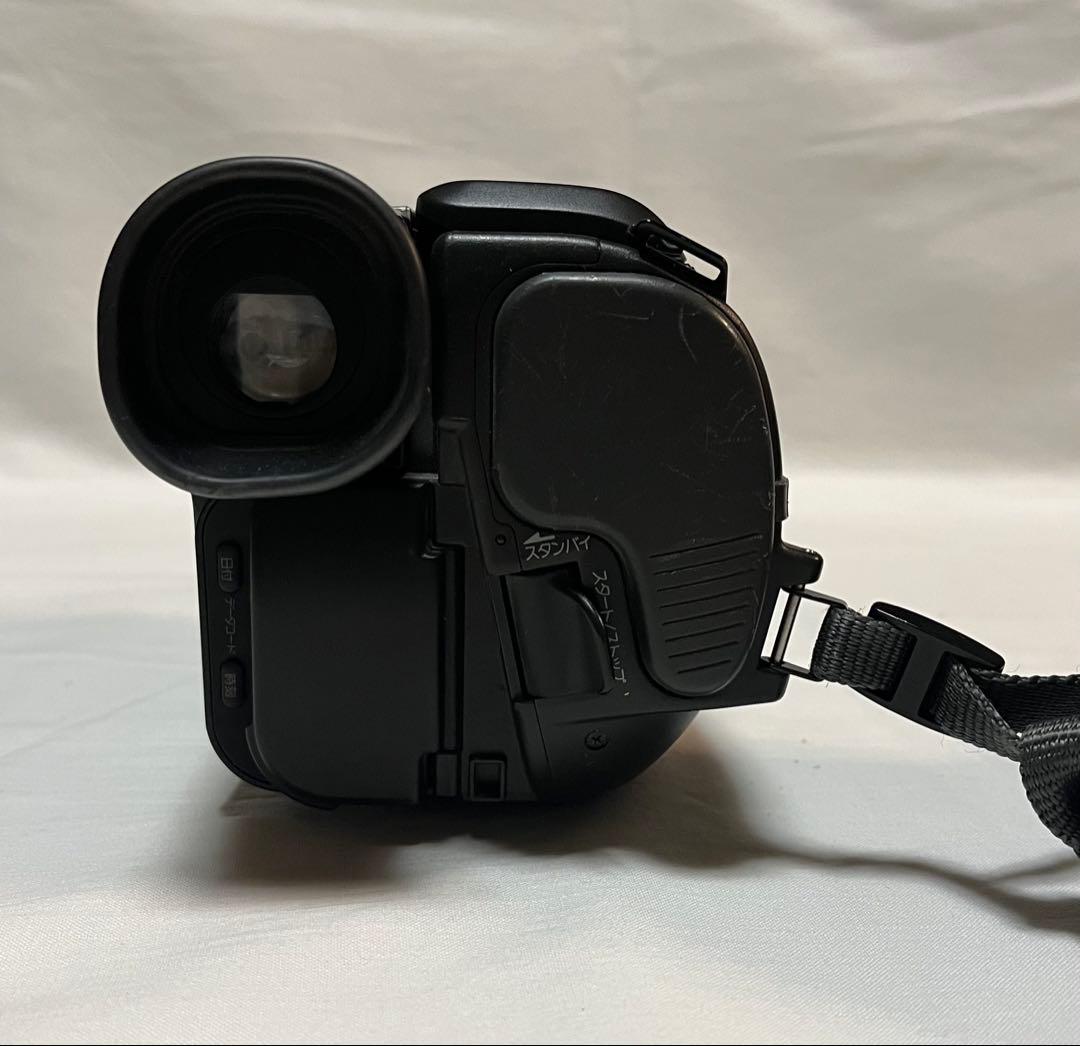 ソニーハンディカム 8ミリビデオカメラ Hi8 CCD-TR11 アクセサリー付