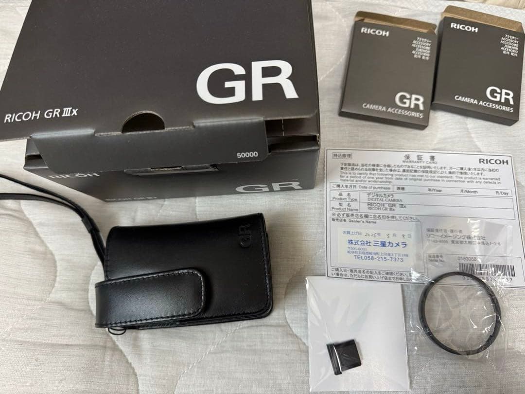 RICHO GR IIIx 純正アクセサリー付き