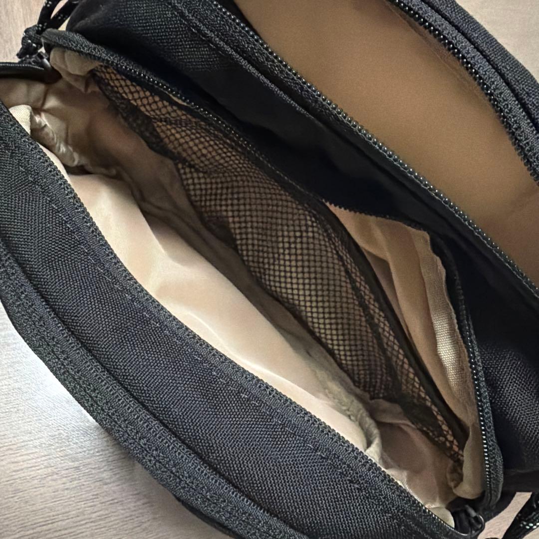 Hugoo ハグー ヒップシート ショルダーバッグ