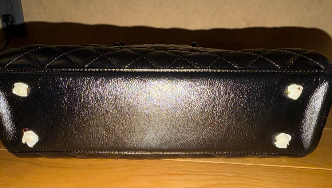 CHANEL ショルダーバッグ　ノベルティ　本革