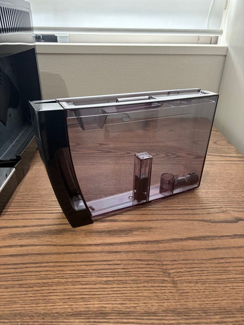 【美品】デロンギ DeLonghiコーヒー マグニフィカS ECAM22112