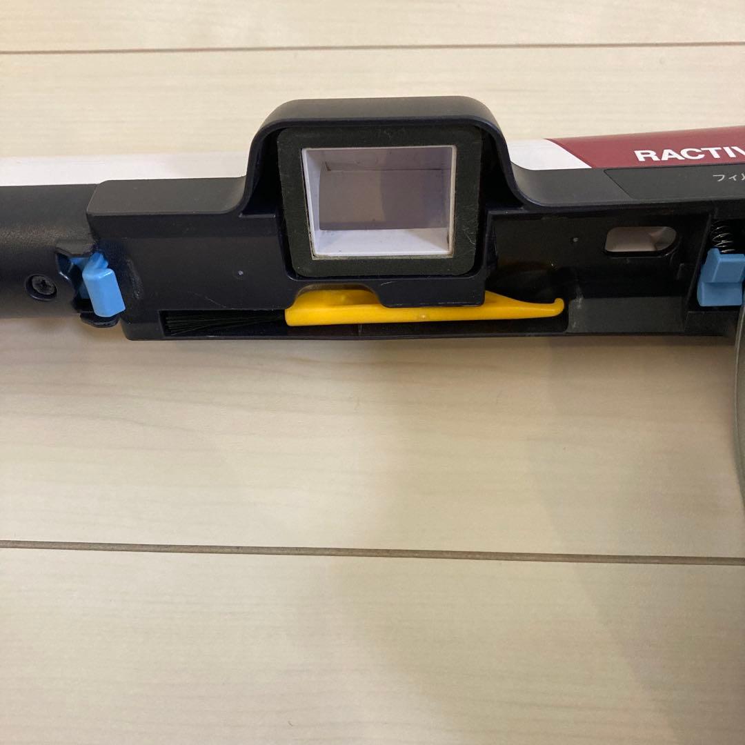 SHARPラクティブエア　コードレスクリーナー EC-A1R ジャンク品