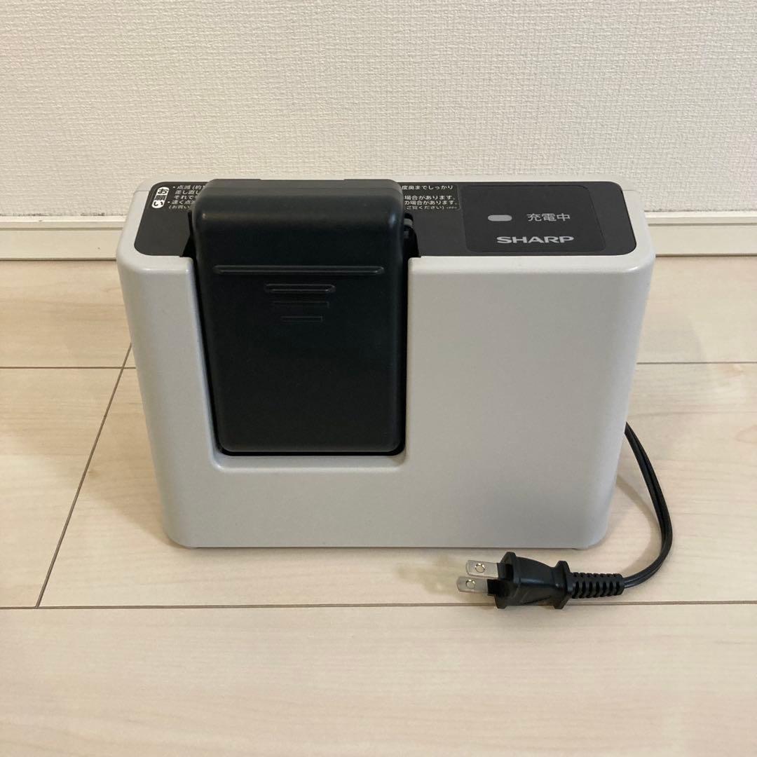 SHARPラクティブエア　コードレスクリーナー EC-A1R ジャンク品