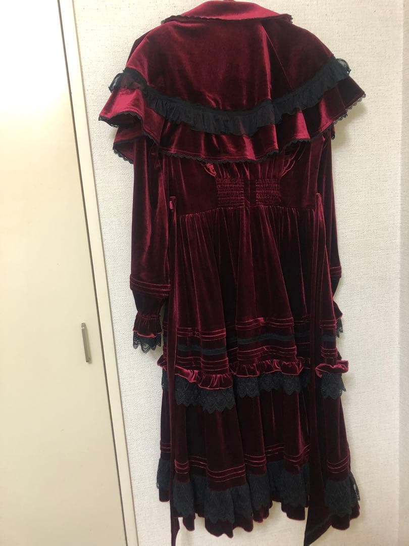 （中古現状お渡し品）星箱Worksのローゼンメイデンコラボワンピとボンネット