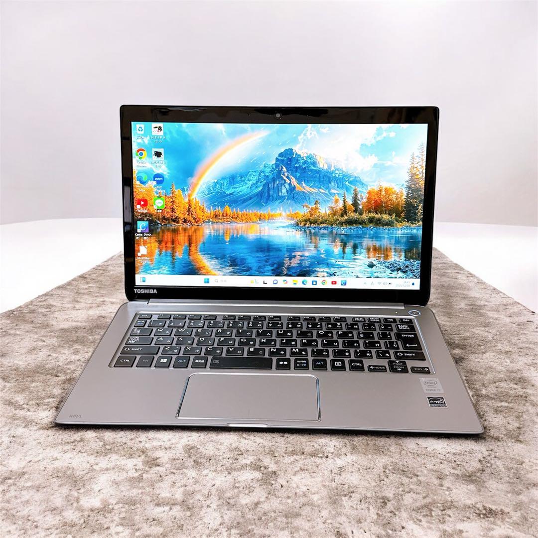 1台限定✨軽量パソコンPC 高性能i7＆爆速SSD/メモリ8GB✨持ち運びに便利