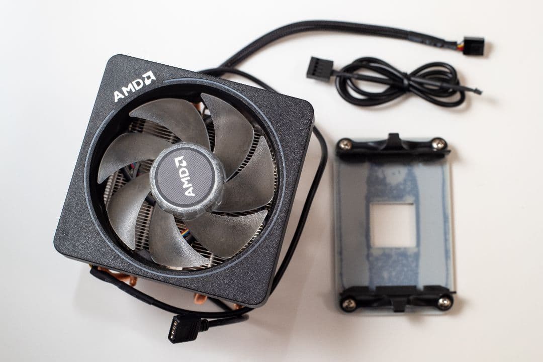 CPU AMD Ryzen7 2700X