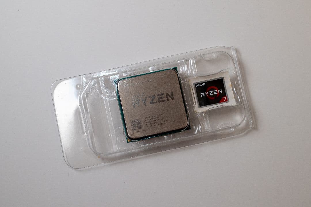 CPU AMD Ryzen7 2700X