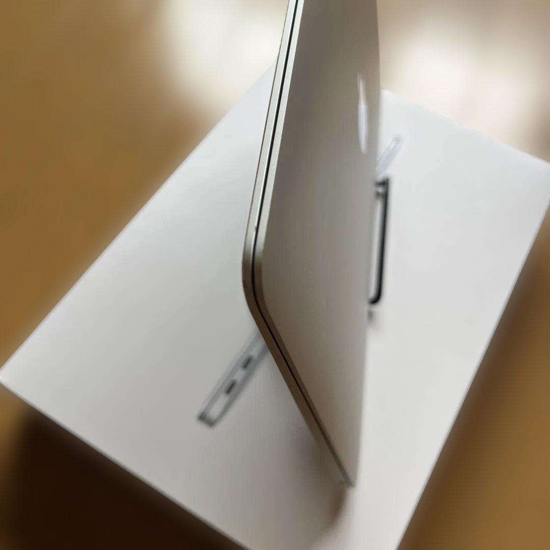 MacBook本体 Apple MacBook Air M1 (2020 )13 8GB 256GB