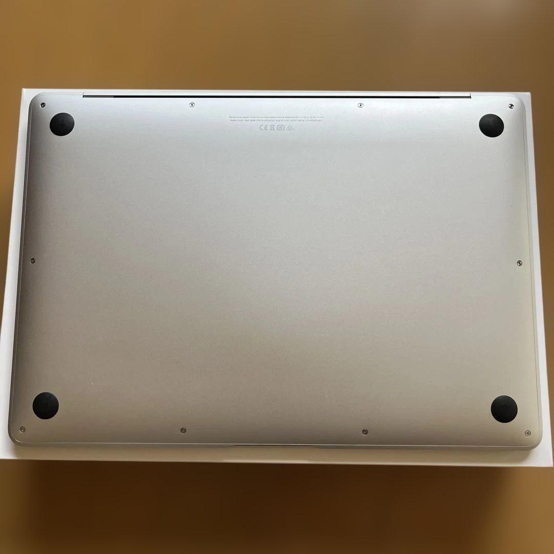 MacBook本体 Apple MacBook Air M1 (2020 )13 8GB 256GB