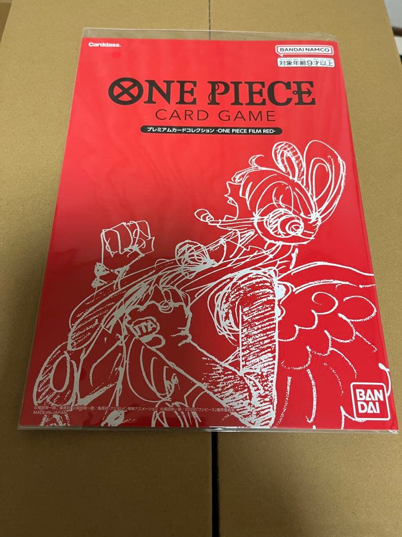 ワンピースカード　プレミアムカードコレクション film RED