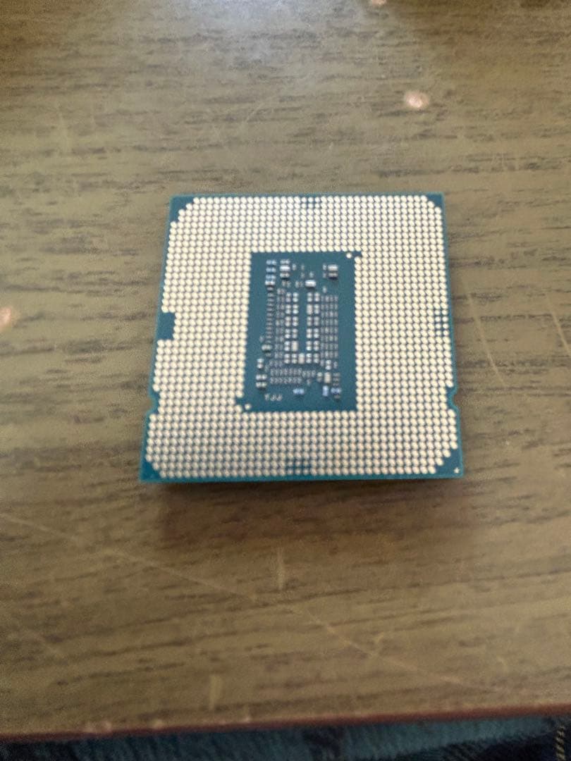 【動作品】CPU Intel core i3 10100 中古