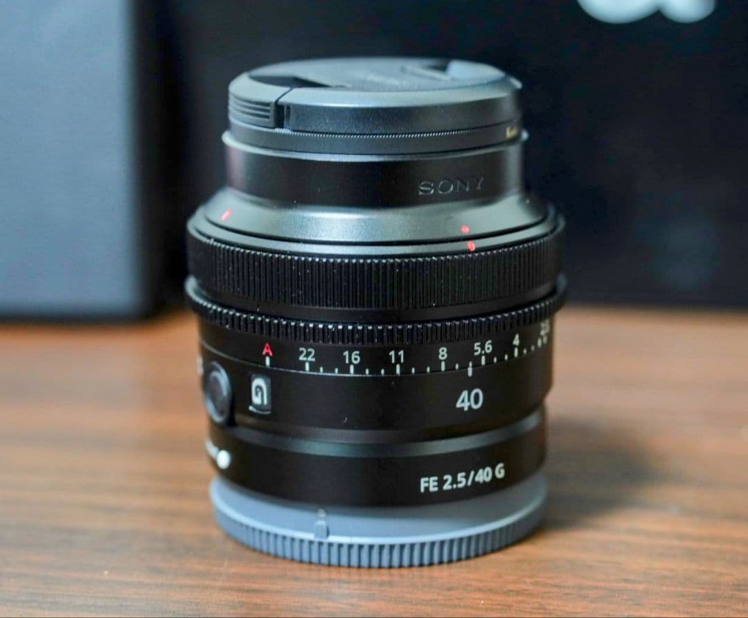 美品　SONY FE 40mm F2.5 G レンズ　ZXⅡレンズフィルター付き