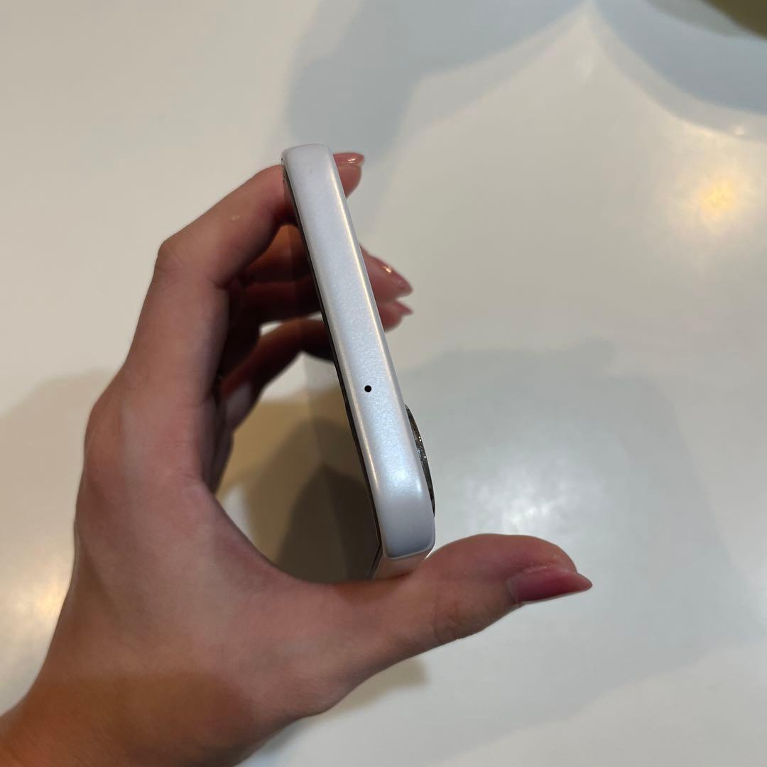 美品 Android Libero A302ZT 人気のホワイトカラー