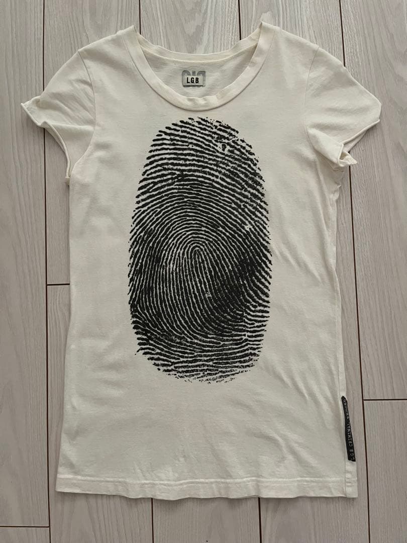 ⚫︎LGB hand graphic Tシャツ