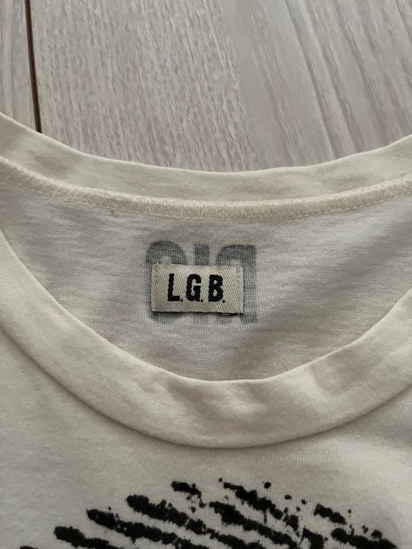⚫︎LGB hand graphic Tシャツ