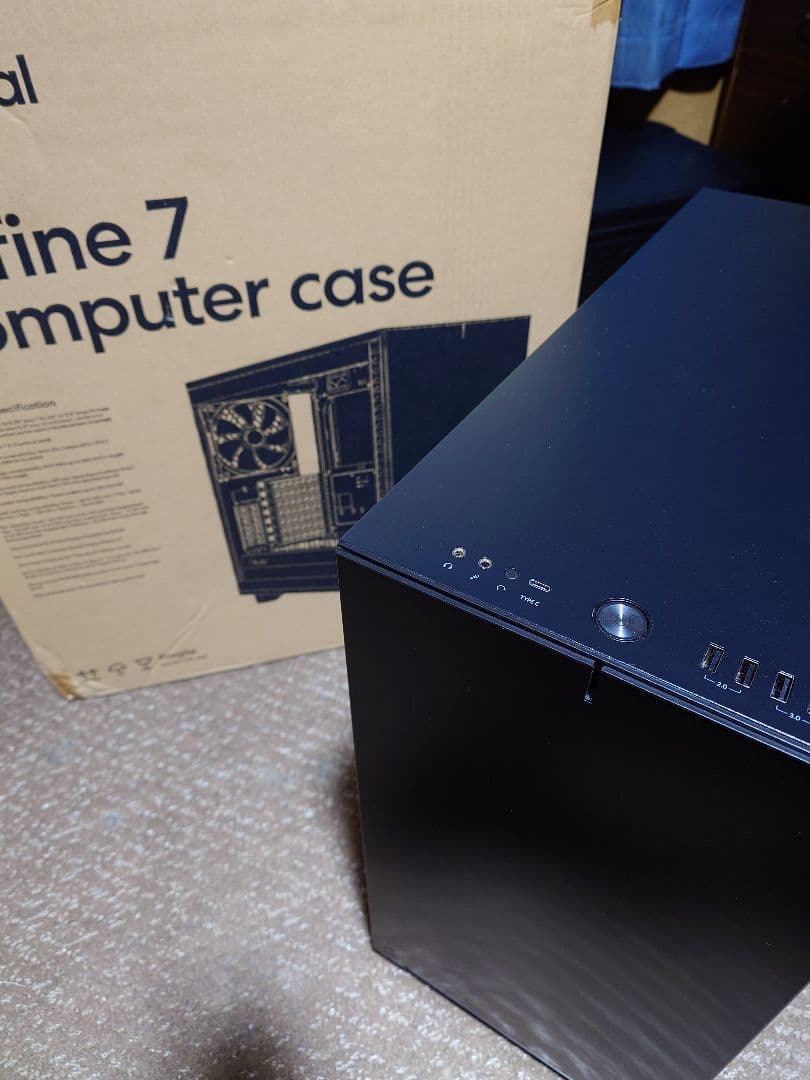 Fractal Design　Define 7