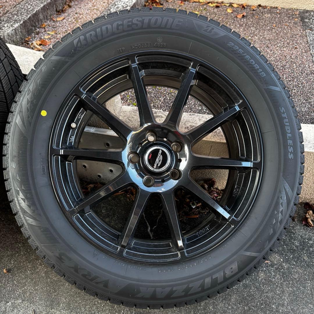 クラウンクロスオーバースタッドレス ブリヂストン VRX3 18インチ 送料込み