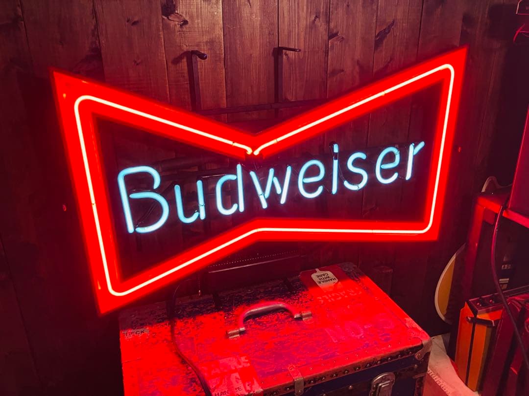 希少Budweiser バドワイザーネオン看板