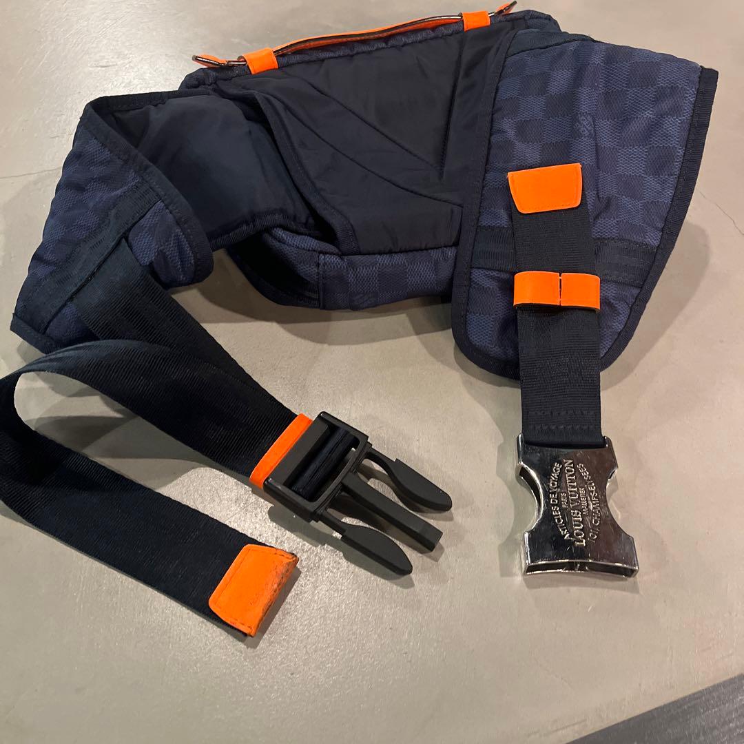 ヴィトン　ボディバッグ