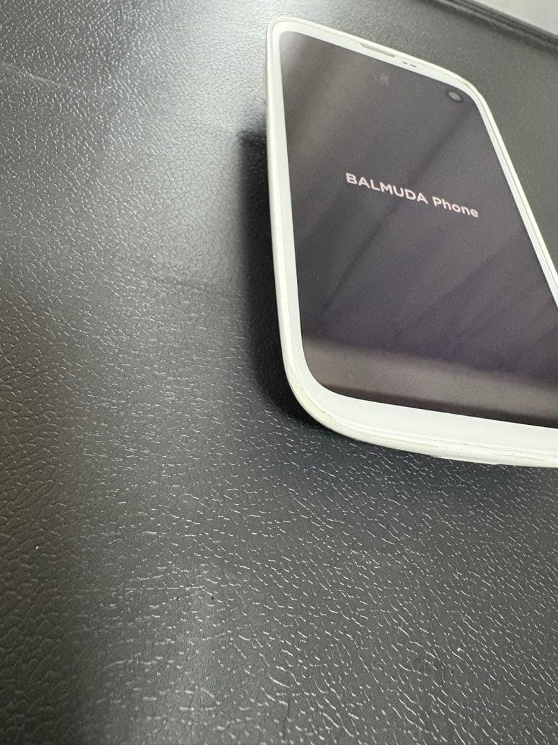動作確認済 バルミューダフォン ホワイト