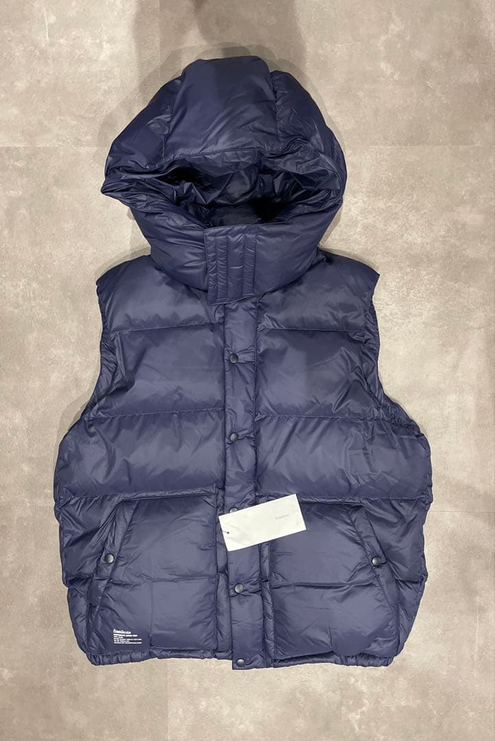 新品‼️フレッシュサービス コーポレートダウンベスト Mサイズ　ネイビー