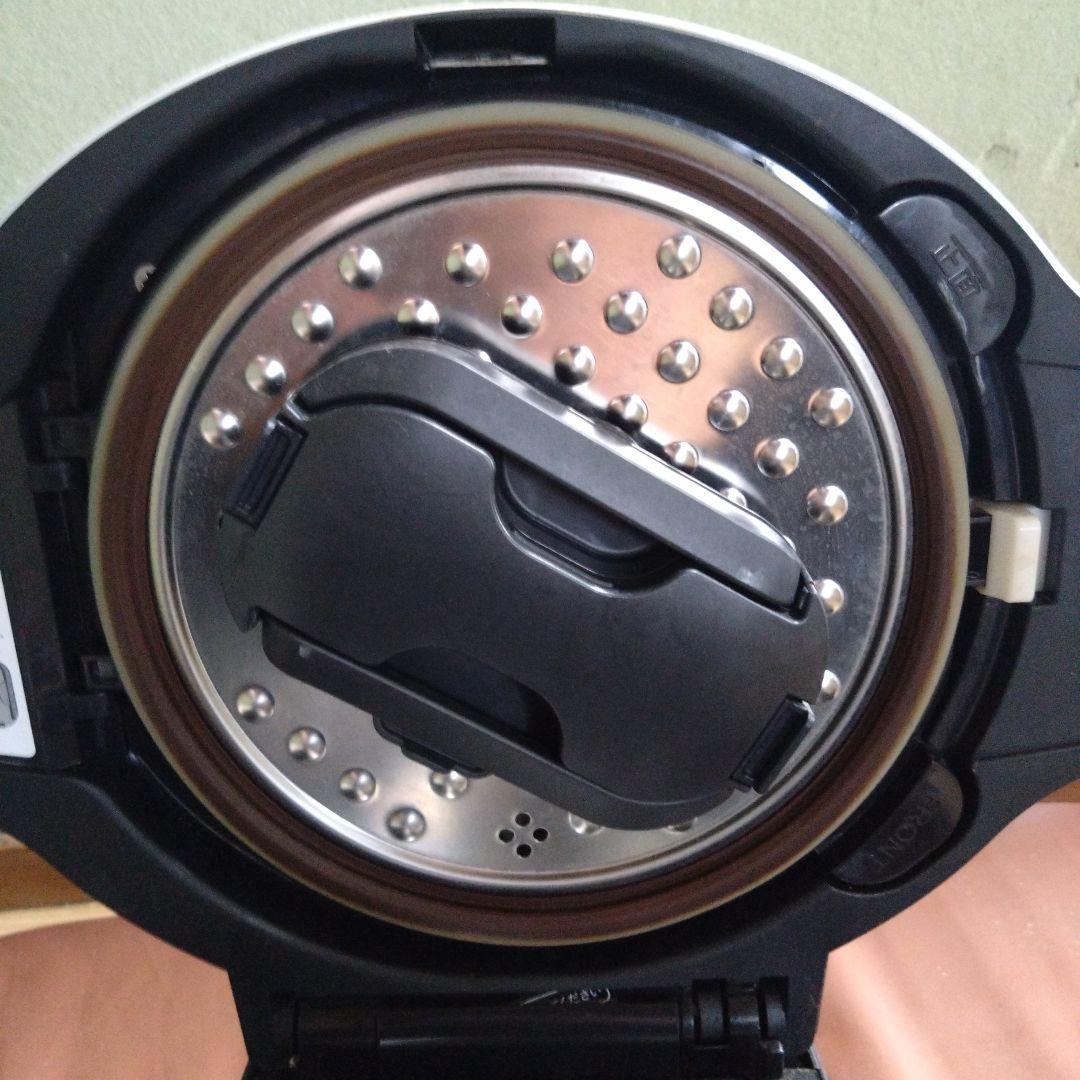 シャープ　水なし自動調理器　KN-HW16E-W