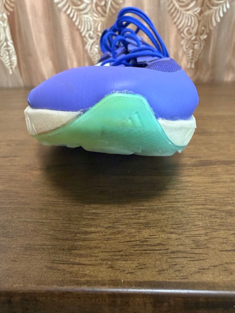 アディゼロ　フィネス　28.0