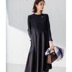 美品！組曲　ウォームジョーゼットティアード ワンピース　ブラック