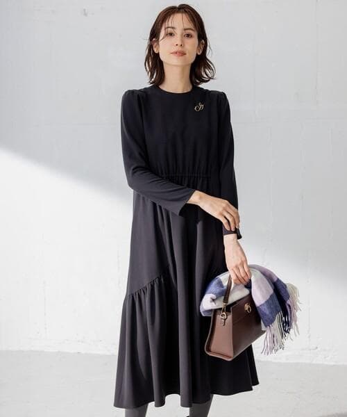 美品！組曲　ウォームジョーゼットティアード ワンピース　ブラック