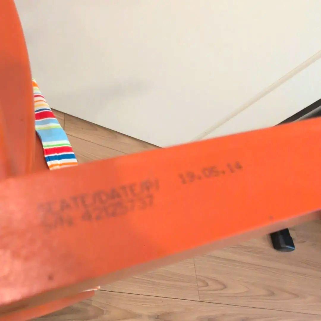 廃盤STOKKE ストッケ　ハイチェア　トリップトラップ　オレンジ テラコッタ