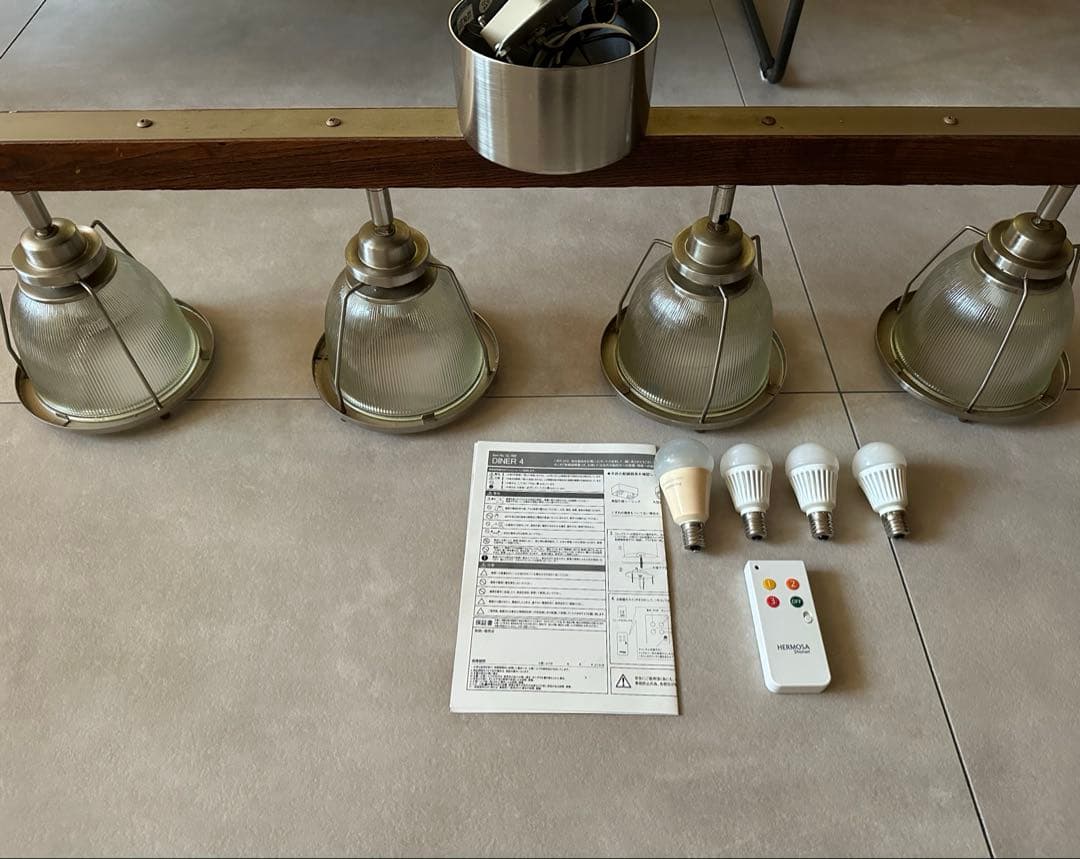 N*し様 美品HERMOSA ハモサ DINER4（ダイナー4）