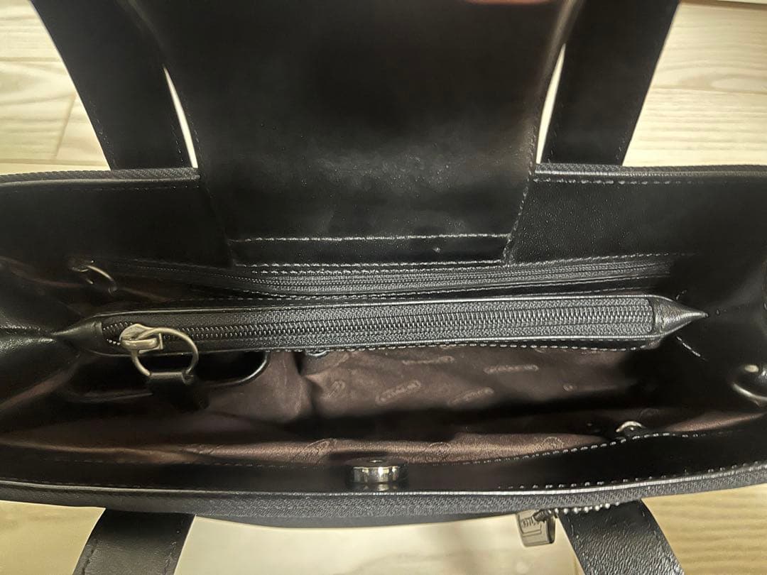 【最終値下げ】新品未使用　正規品　コーチ　ハンドバッグ　ショルダー　ナイロン