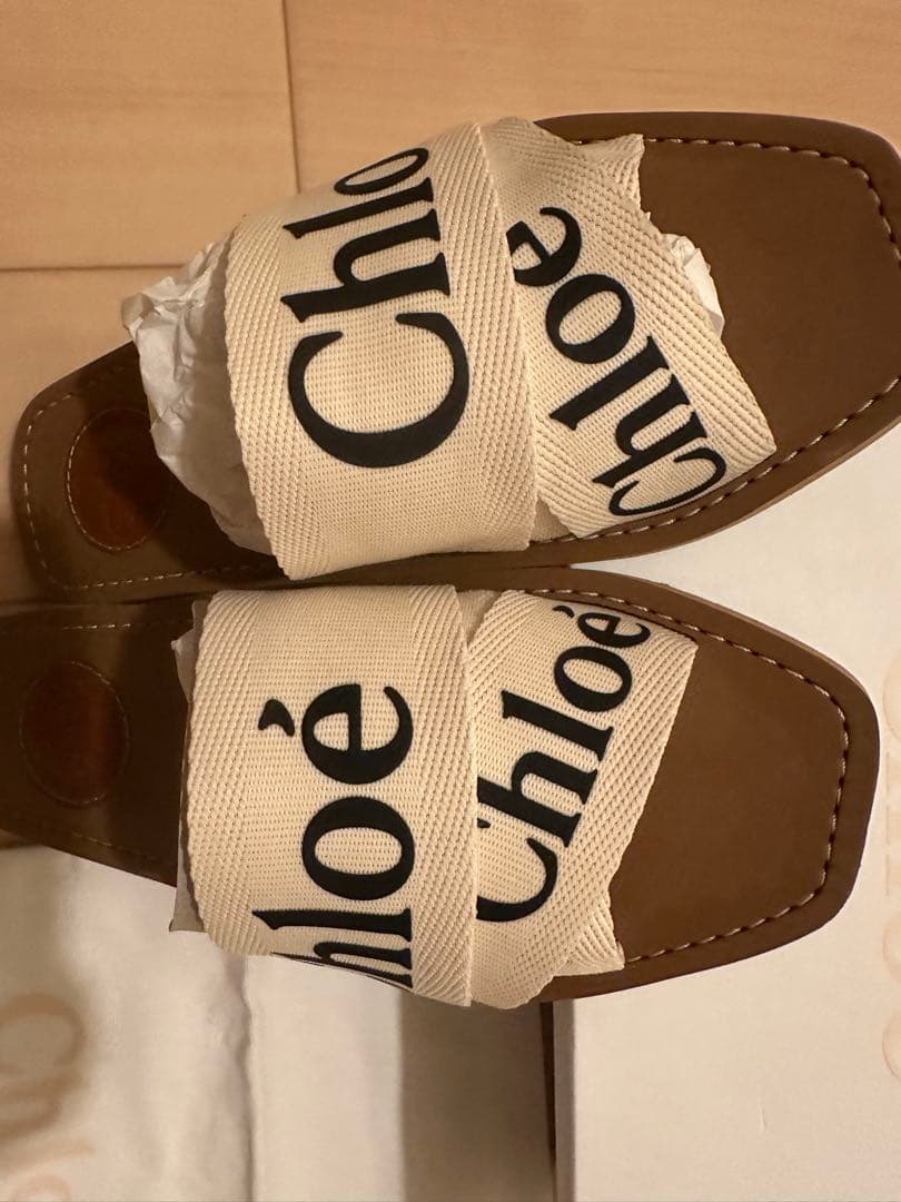 【美品】Chloé フラットサンダル アイボリー　箱付き