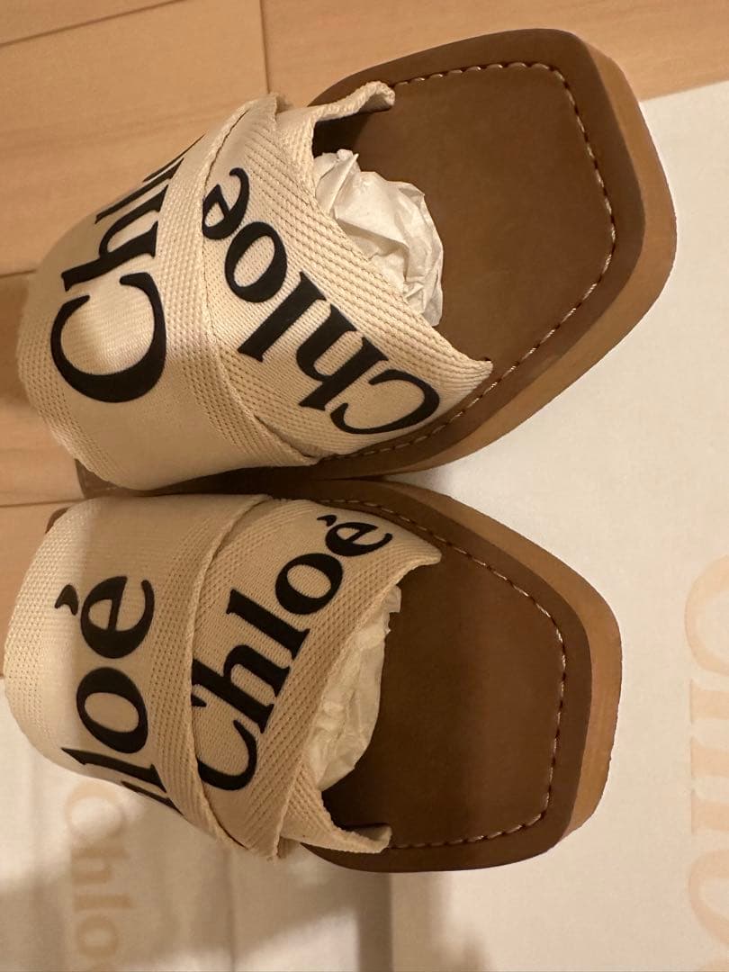 【美品】Chloé フラットサンダル アイボリー　箱付き