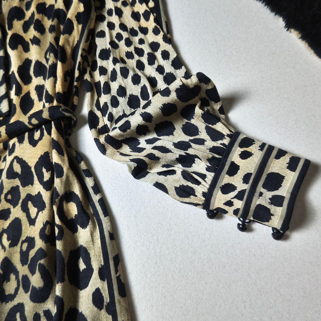 レオナール　ロングワンピース　大判ストール付き　豹柄　シルク混　ボウタイ　ベルト