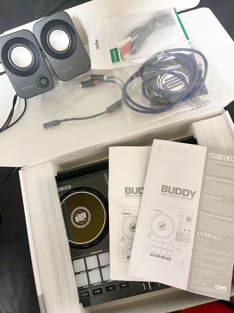 Reloop BUDDY DJコントローラー　スピーカー付