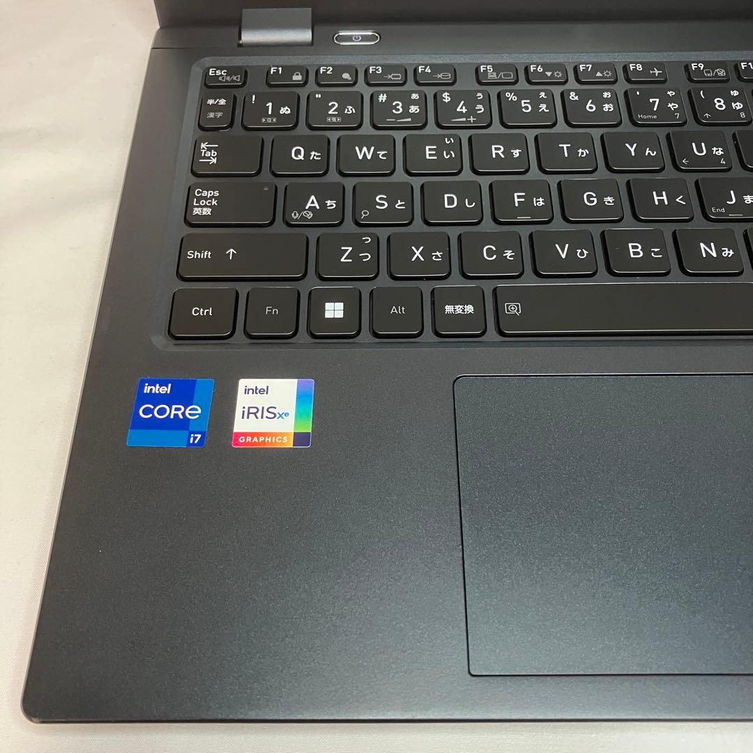 美品 ダイナブック G83/KV 12世代 i7 32GB 512GB オフィス